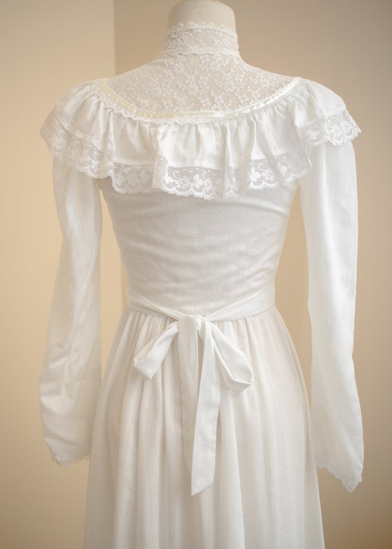 White Victorian Gunne Sax Dress | Vintage 1970s C… - image 7