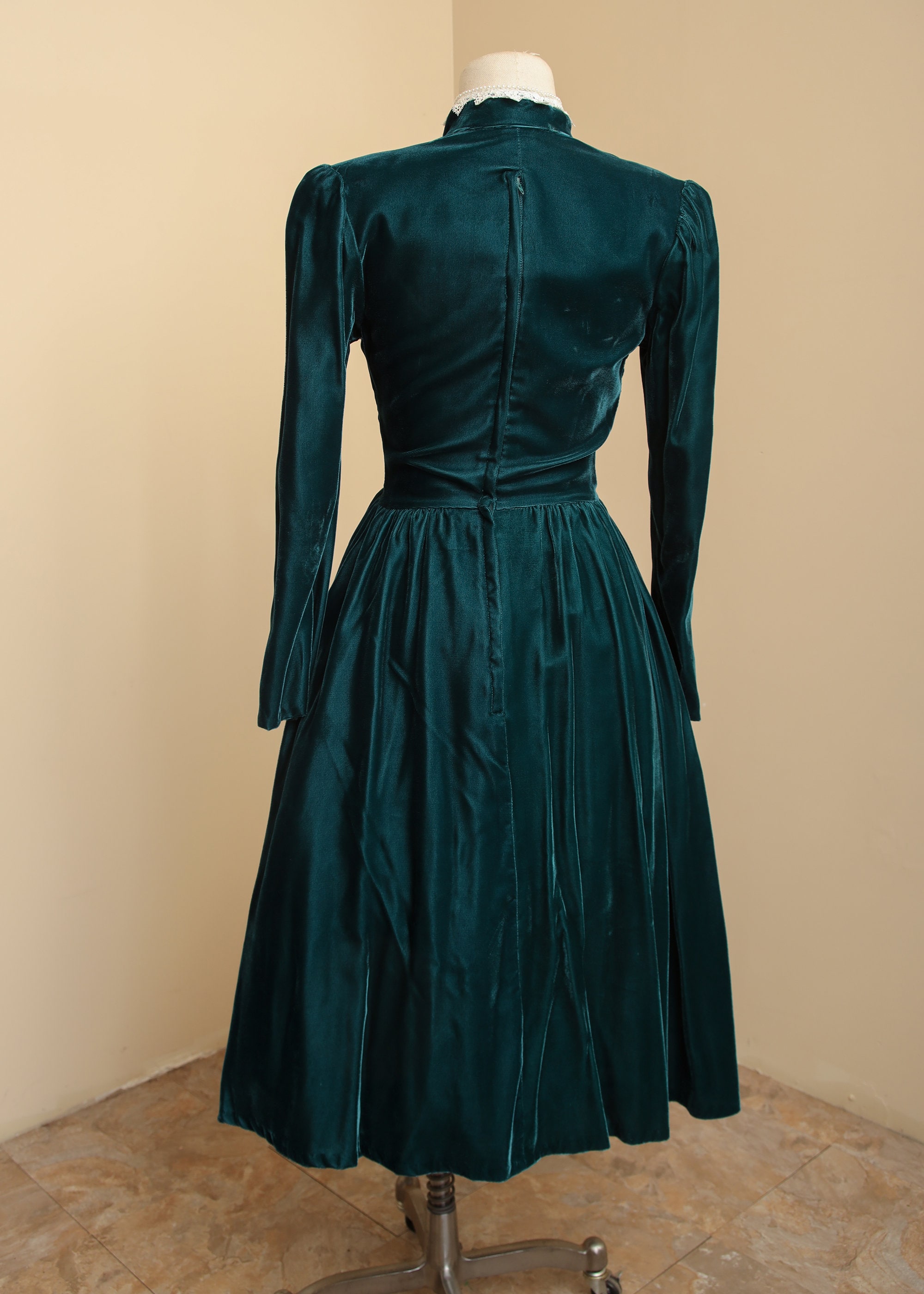 Velvet Gunne Sax Dress Teal Green Long Sleeve Midi 1970s Jessica ...