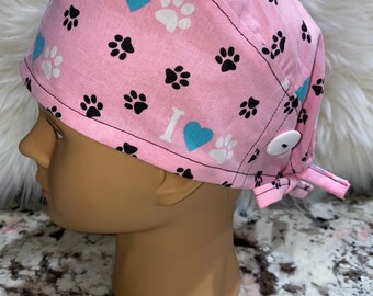 Scrub hat scrub cap OR cap Fitted scrub cap WITH BUTTONS