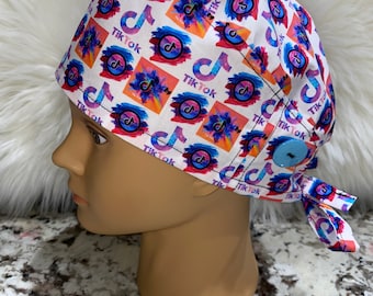 Scrub hat Scrub cap Fitted cap OR cap WITH BUTTONS