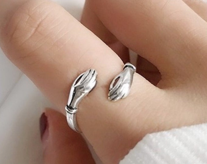 Love Hug RING