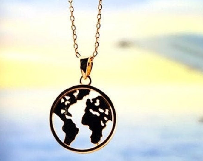 World map necklace, Gold map necklace, World necklace, map necklace, Medal necklace, Dainty necklace, Silver necklace