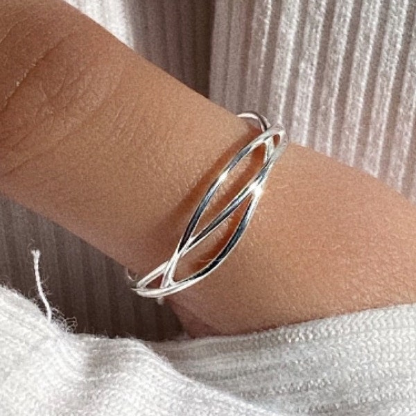 Wire ring, Sterling Silver Thumb Ring, Open silver ring, Silver adjustable ring, mothers day gift