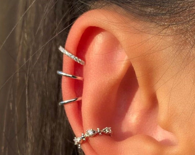 Triple ear cuff, ear cuff no piercing, Conch ear cuff