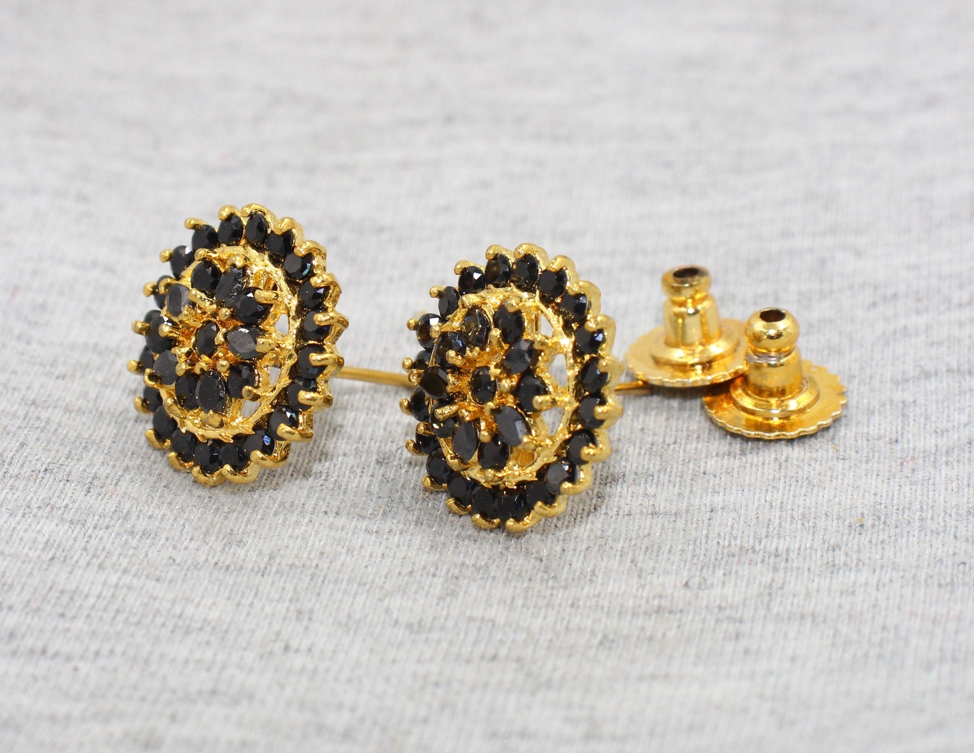 Black beads studs in gold deals