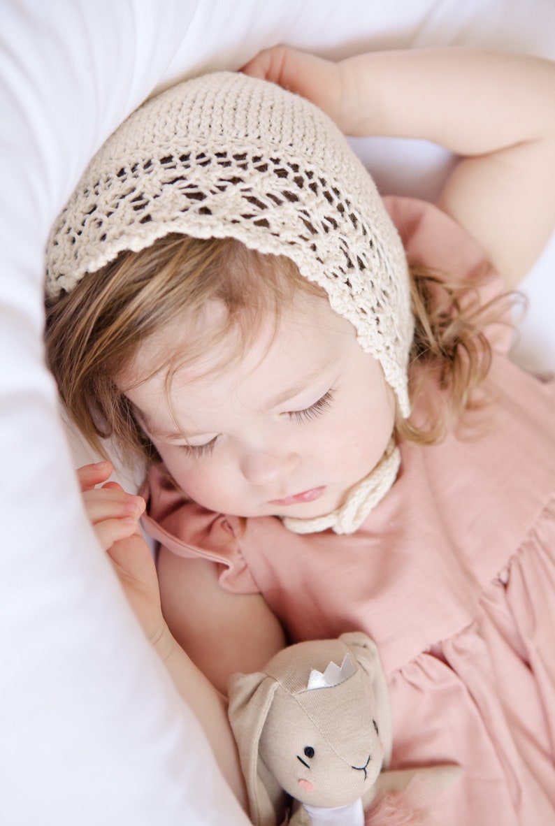 Knit Baby Girl Bonnet / White Bonnet / Vintage Style Bonnet / Baby Shower Gift / Christening Bonnet / Organic Cotton Knit Bonnet image 2