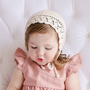 Knit Baby Girl Bonnet / White Bonnet / Vintage Style Bonnet / Baby Shower Gift / Christening Bonnet / Organic Cotton Knit Bonnet image 4