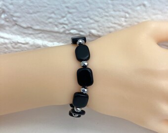 Black Onyx Beaded Stretch Bracelet, Vintage Crystal & Pearls