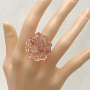Harz / Acryl / Acryl / Acetat Dahlie Blumen Cocktailringe