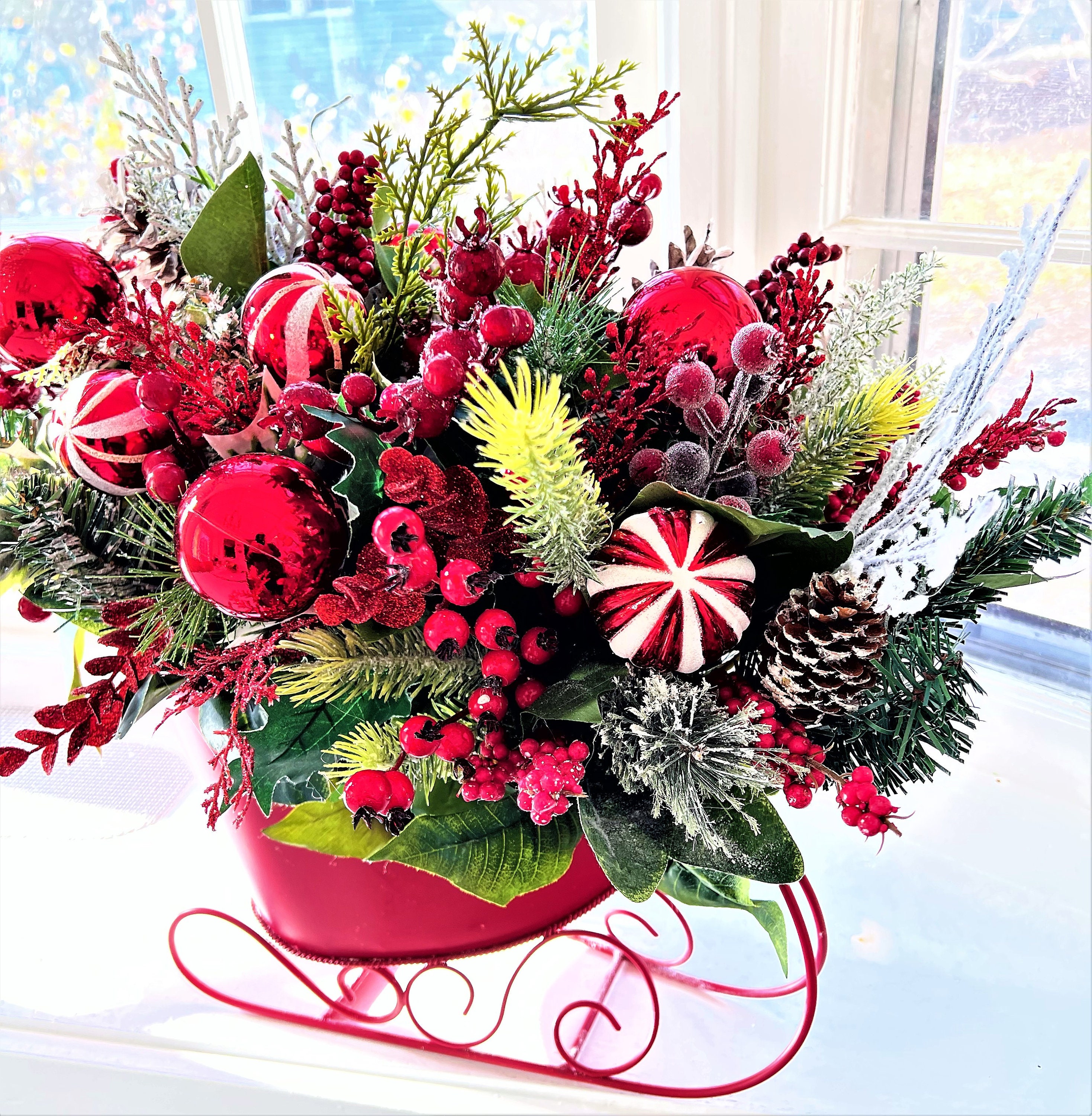 Sleigh Ride Keepsake 20" L X 18" H X 14"  W Christmas Sleigh Centerpiece