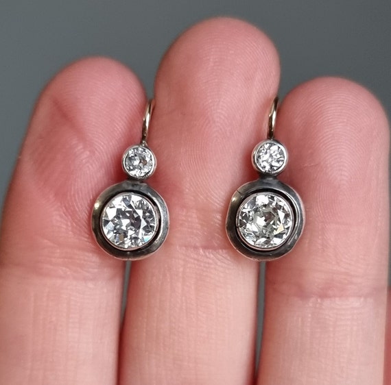 Talisman Sleeper Earrings | Rough diamond jewelry, Gold sleeper earrings,  Luxury jewelry
