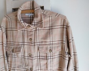 Flannel Plaid Shirt Light Academia Vintage -- Size M Checked Shirt -- Gift Idea