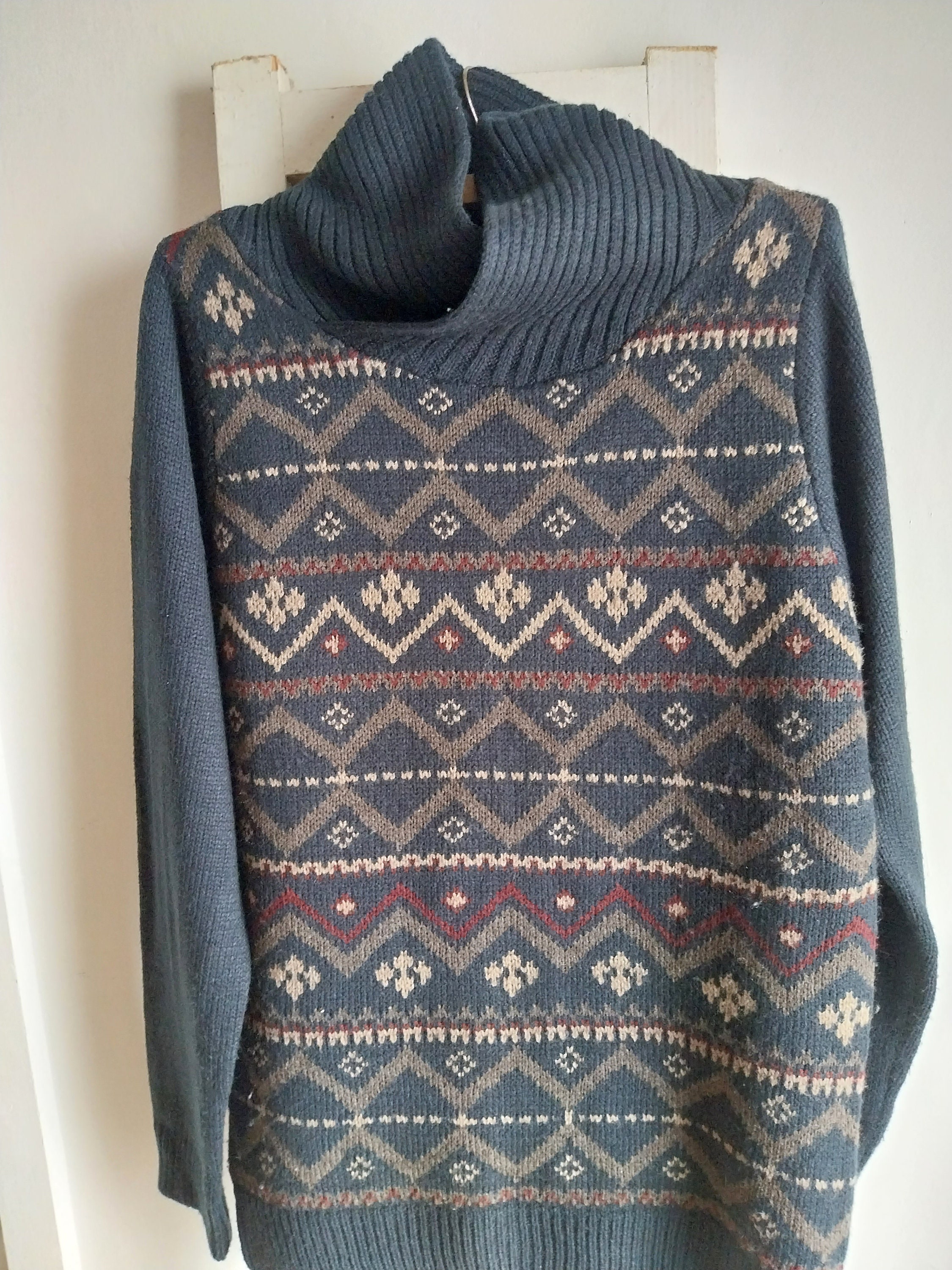 Grandpa Sweater Mystery Box/style Bundle 1 to 3 Quality Grandpa Sweater Mystery Box/style Bundle 1 to 3 Quality