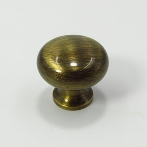 Perilla redonda de bronce de 1,25&quot; para armarios de cocina, baño, tocador, cajones, armarios, lavaderos y muebles.