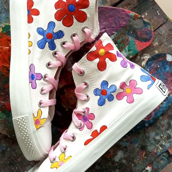 DIY Painted Sneakers  The Pretty Life Girls