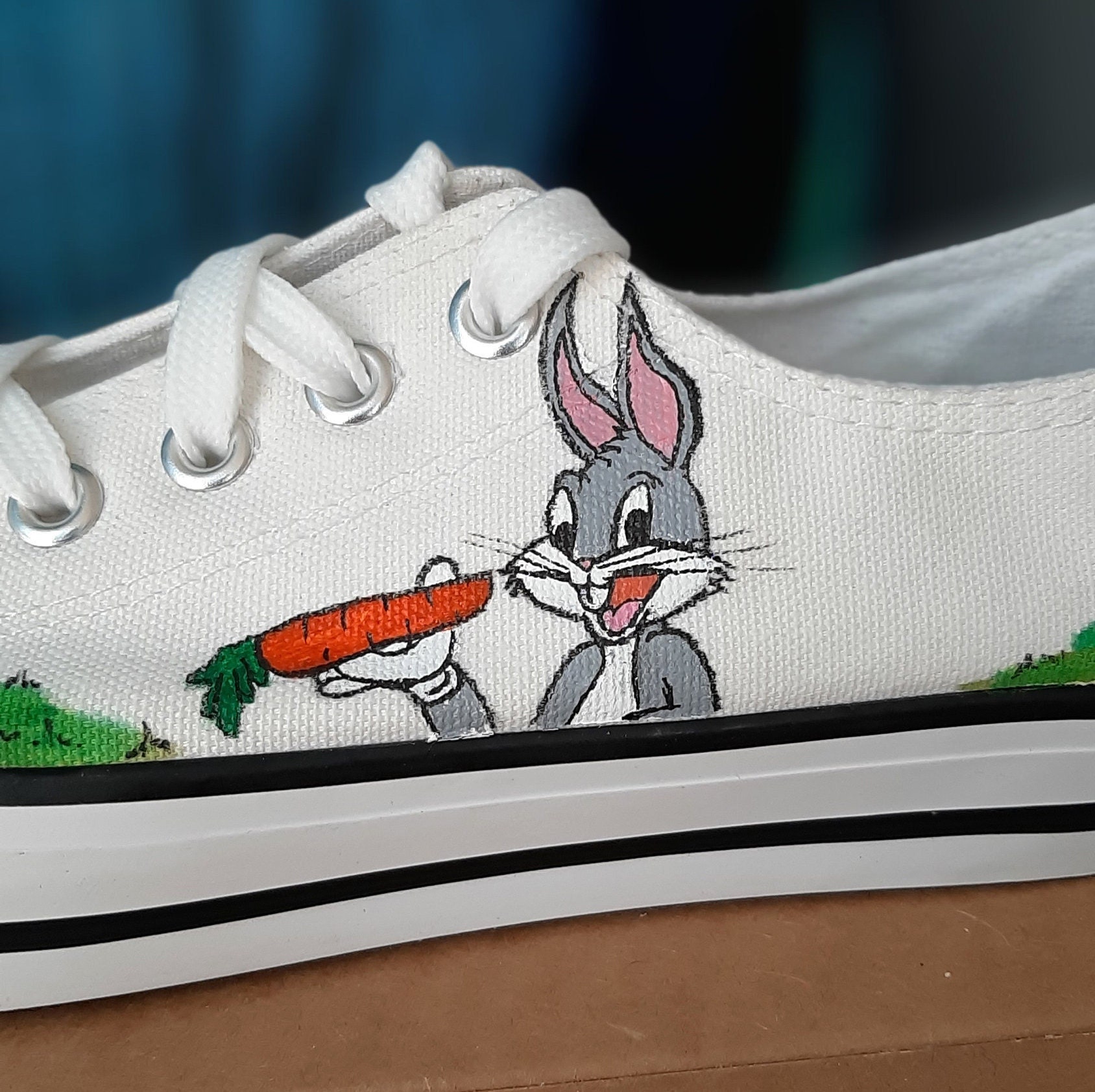 looney tunes custom shoes