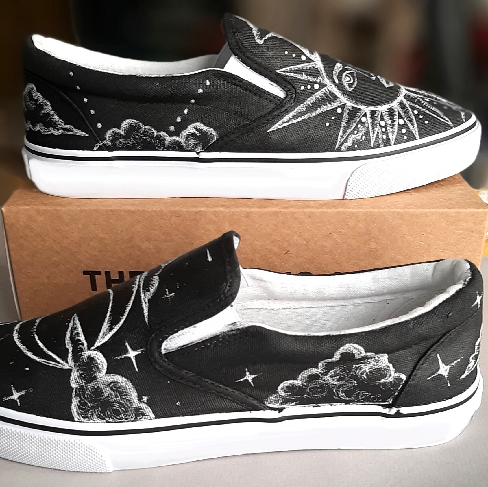 Rising Star Wolf Moon Otoyimm Kid's Canvas Slip On Shoes main image 0