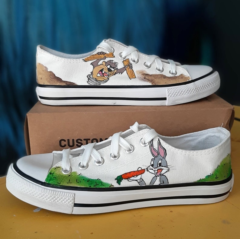 looney tunes custom shoes