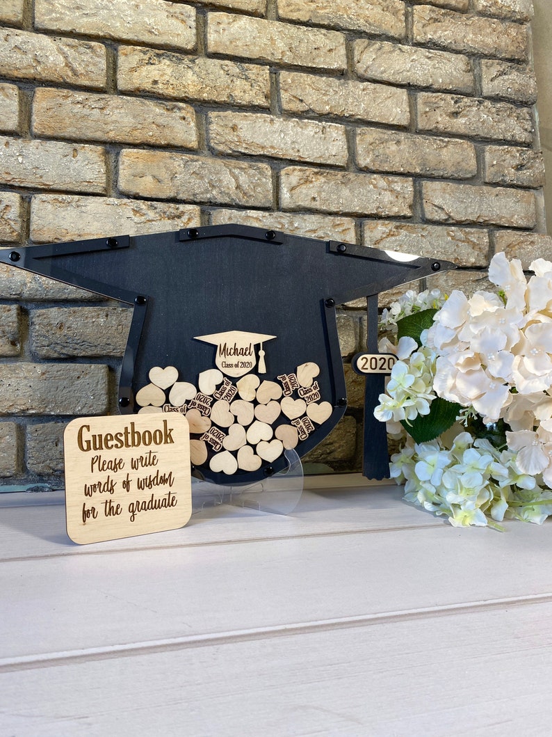Class Of 2025 Graduation Guest Book Alternative