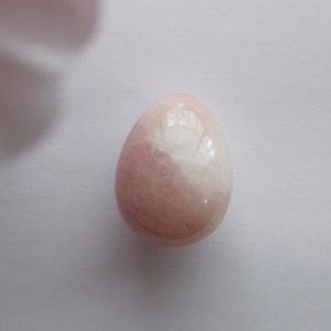 Yoni Egg in Rose Quartz | Unconditional love, romantic love, self-love healing - Comes in S, M, L drilled or undrilled | GIA certified