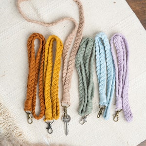 Macrame lanyard in different colors and lengths | Enrollment | practical gift | colorful colors