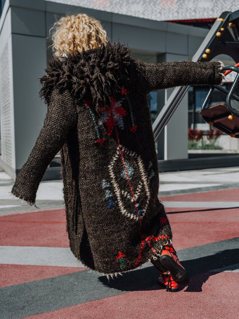Brown long wool coat with hood and unique geometric pattern on the back image 2
