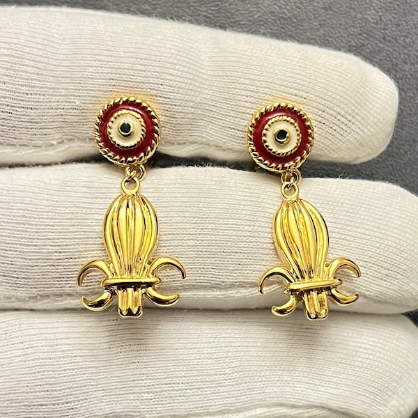 vintage Nina Ricci Boucles d'oreilles clip pendantes avec triple plaqué or Révolution française