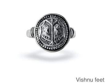 Silver Signet Ring, Ganesh Ring, Silver Coin Ring, Small Men's Ring, Vintage Jewelry, Ethnic Jewelry, Antique Indian Ring, Boho