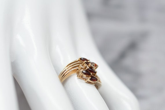 14K Gold & Garnet plus Diamonds Ring Size 7.75 - image 6
