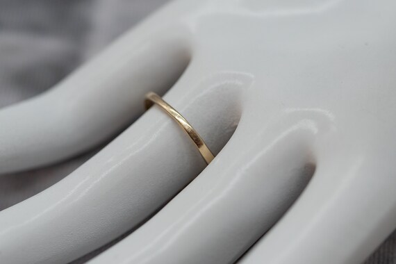 14K Gold & Garnet plus Diamonds Ring Size 7.75 - image 7