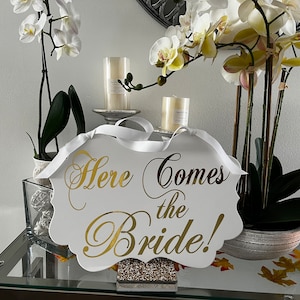 Gold wedding signs, Wedding Decor, Wedding Sign, Wedding Welcome Sign, Wedding Signage, Welcome Sign Wedding, Here comes the Bride,