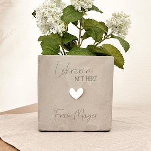 Vaso di fiori personalizzato per insegnanti ed educatori | Idea regalo di addio | Ceramica effetto cemento | Assistente all'infanzia Ostetrica Asilo