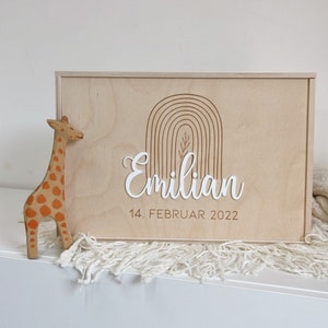 Erinnerungskiste Baby | Personalisiertes Geschenk | Regenbogen | Geburt | Taufe | Babyparty