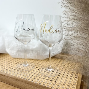 Gepersonaliseerde wijnglas | Cadeau vriendin | mama | Papa | Oma | collega | Glas | Tafeldecoratie | Cadeau-idee | JGA | bruiloft | Bruidsmeisje