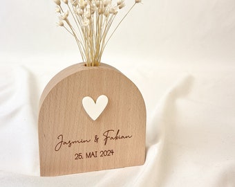 Personalized gift wooden vase for wedding | Engagement money gift | Anniversary wife | Little thing registry office | bridal couple | Idea Vilive