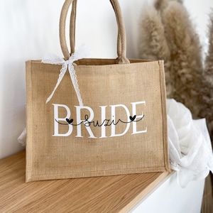 Personalisiertes Geschenk Braut Bride to be JGA Geschenk Hochzeit Junggesellenabschied Trauzeugin Kollegin Verlobung Geschenk Bild 1