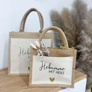 Geschenk Hebamme mit Herz Personalisiert mit Namen Jute Tasche Geschenktasche Dankeschön Geschenkidee Schwangerschaft Geburt Bild 6