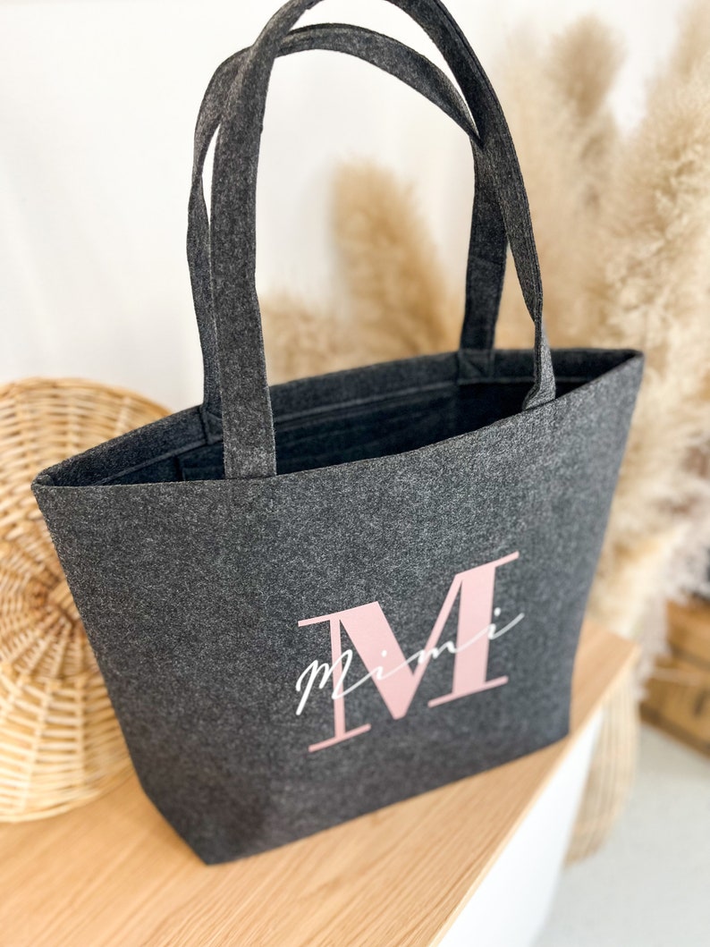 Personalized felt bag with initial and name Gift woman sister girlfriend Mom Grandma Shopping bag birthday Vilive image 5