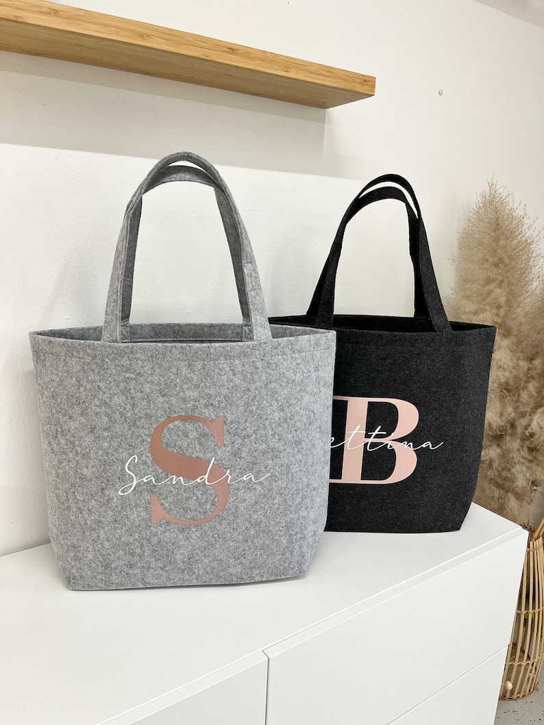 Personalisierte Filz Tasche mit Initial und Name Geschenk Frau Schwester Freundin Mama Oma Einkaufstasche Geburtstag Vilive Bild 1