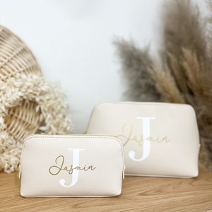 Personalized cosmetic bag with name Gift woman Mom Mother's Day Makeup bag birthday Best friend Toiletry bag image 4