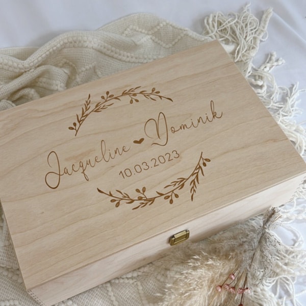 Personalisierte Erinnerungskiste | Geschenk Valentinstag | Hochzeit | Verlobung | Jahrestag | Erinnerungsbox | Geschenk Paare | mit Namen