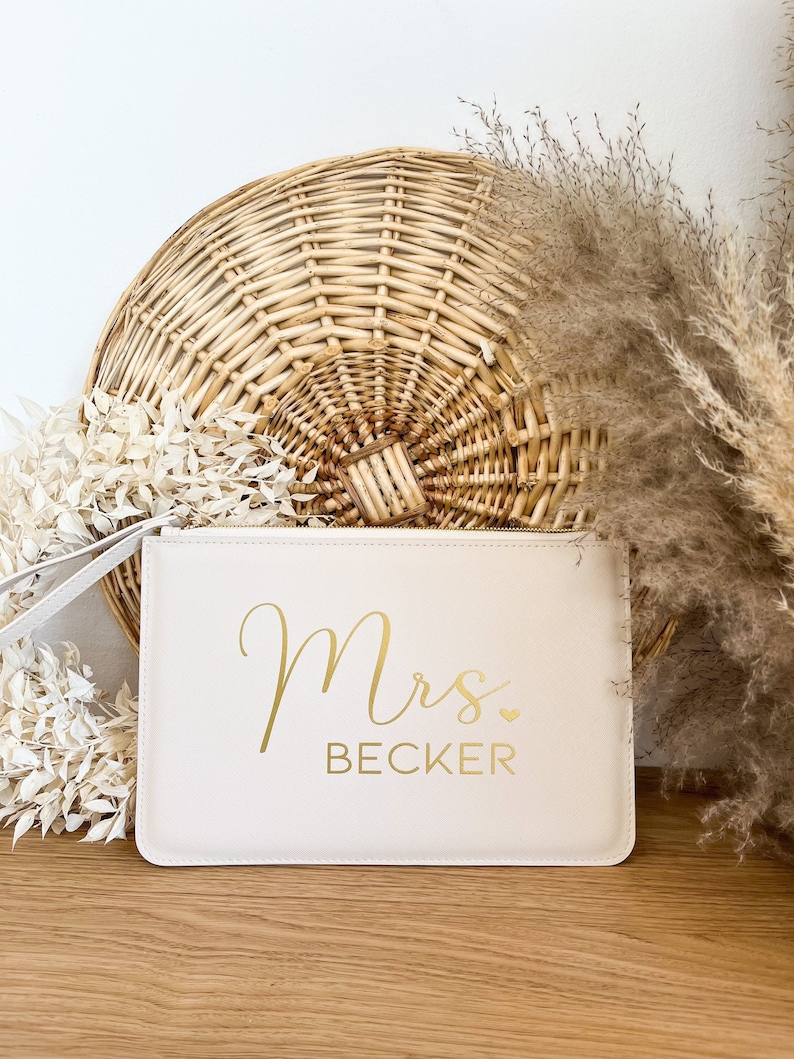 Personalisierte Clutch Geschenk Braut MRS mit Name Brauttasche Hochzeit Accessoires Abendtasche JGA Verlobung Trauzeugin Bild 2