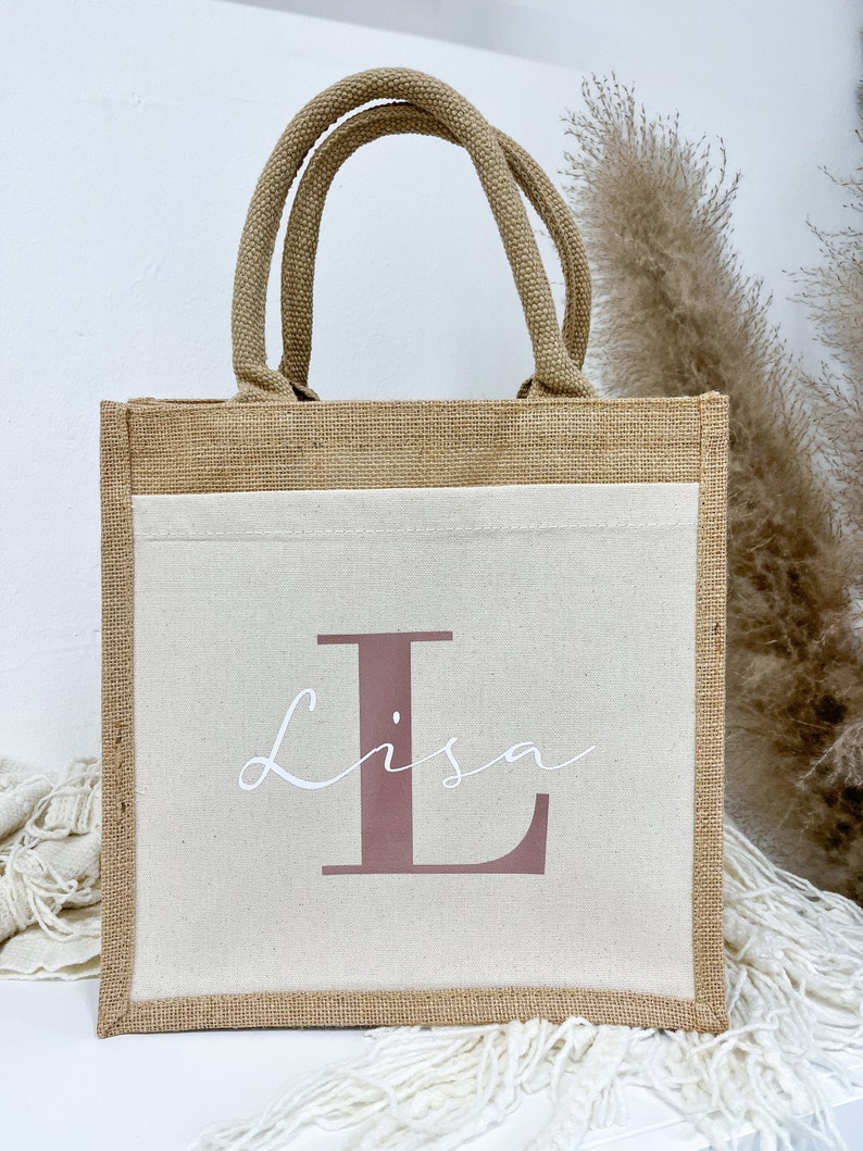 Personalisierte Jutetasche mit Initial und Name Strandtasche Einkaufstasche Geschenk Mama Freundin Oma Frau Markttasche Bild 4