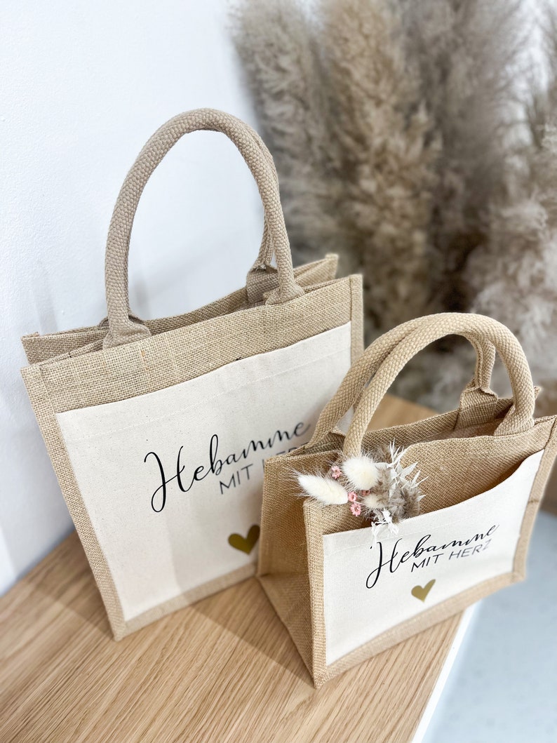 Geschenk Hebamme mit Herz Personalisiert mit Namen Jute Tasche Geschenktasche Dankeschön Geschenkidee Schwangerschaft Geburt Bild 7