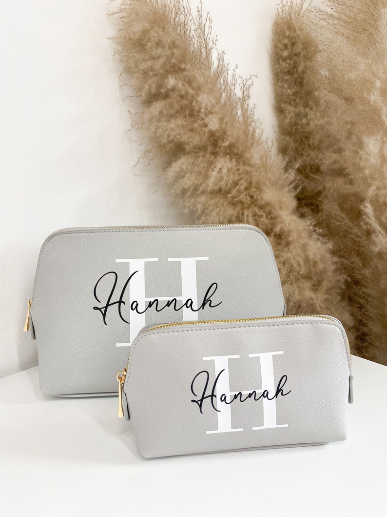 Personalized cosmetic bag with name Gift woman Mom Mother's Day Makeup bag birthday Best friend Toiletry bag image 5