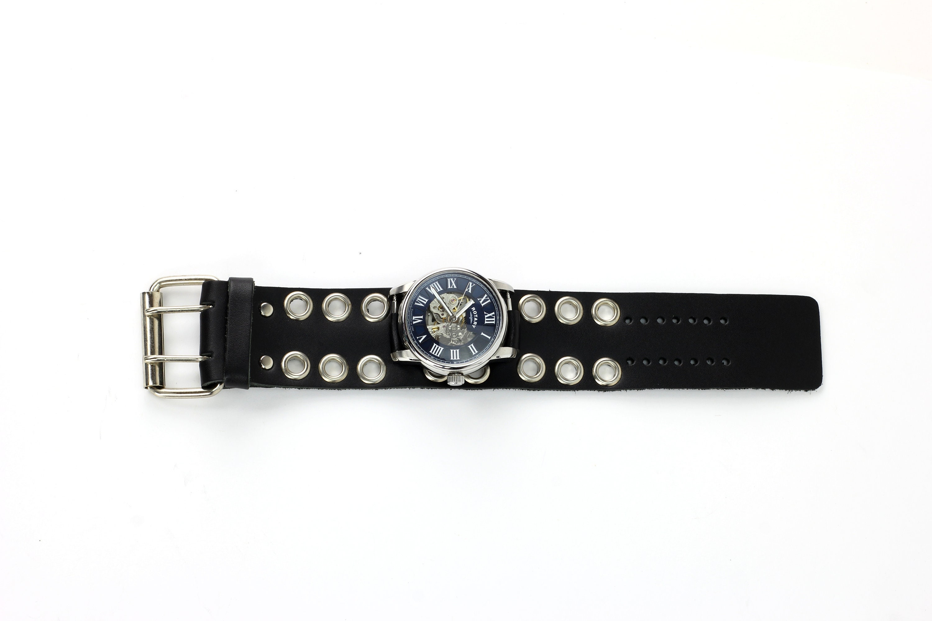 Bracciale Simil Pelle con Borchie Braccialetto Emo Gothic Dark Fashion Unisex