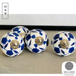 Ornate blue and white ceramic drawer knob vintage cabinet knob wardrobe handles cabinet handles knob sets of 2/4/6/8/10/12