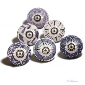 Fioletowe gałki do szuflad, fioletowo-biała ceramiczna gałka, fioletowo-liliowa ręcznie malowana gałka do szafek, uchwyty do szafek, zestawy 2/4/6/8/10/12