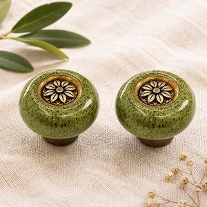 Ceramic and Brass Floral Cabinet Knobs – Vintage Style Drawer Pulls, Decorative Furniture Handles, Cupboard Knobs, Green Dresser Knob Set