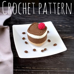 Crochet cake pattern (ENG), Crochet pattern toys, Crochet plushies pattern, Crochet food pattern, Soft toy pattern, Plush chocolate cake